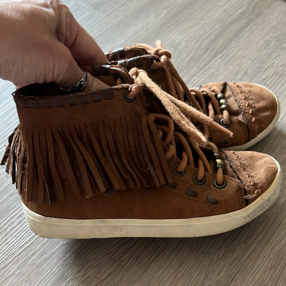 Moccasin LEATHER shoes👀🫶🏼sz.13 RAMPAGE GIRLS